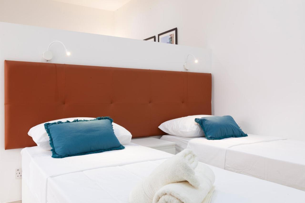 Fl56 - New 3Storey House - Private Entrance & Roof Floriana Eksteriør bilde