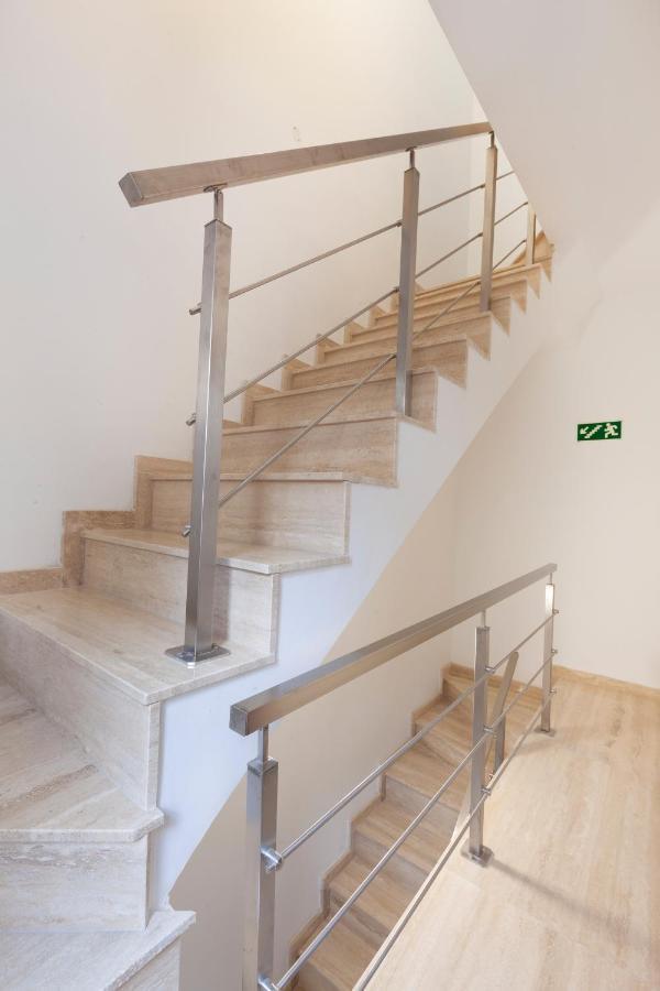 Fl56 - New 3Storey House - Private Entrance & Roof Floriana Eksteriør bilde